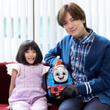 きかんしゃトーマス初のクリスマス映画 DAIGOがサンタクロース役で9年ぶり出演&人気子役・倉田瑛茉は初アフレコ【予告編】