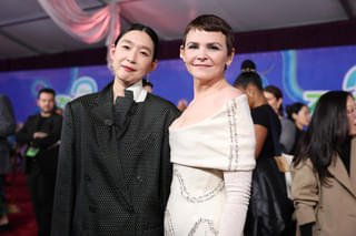 (左から)江口のりこ、ジュディの声優を務めるジニファー・グッドウィン