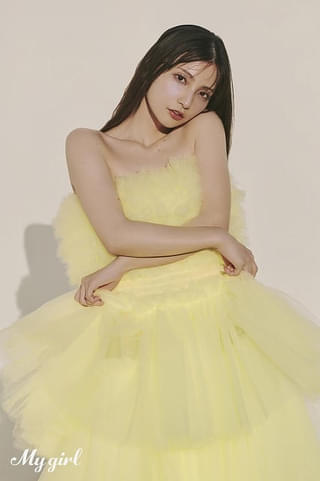 【デジタル限定】高野麻里佳 写真集 embrace 収録カット