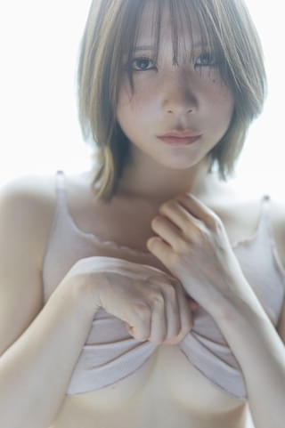 先行カットが公開