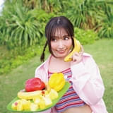 「鈴木愛奈写真集 Crossing」先行カット