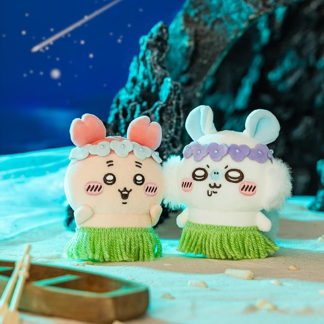 映画ちいかわ」グッズが7月10日より順次発売 光るセイレーン、昆布