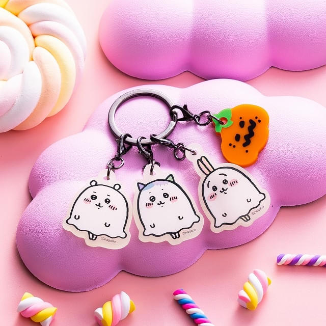 ちいかわパーク」でハロウィン限定企画が開催 ちいかわたちが“おばけ