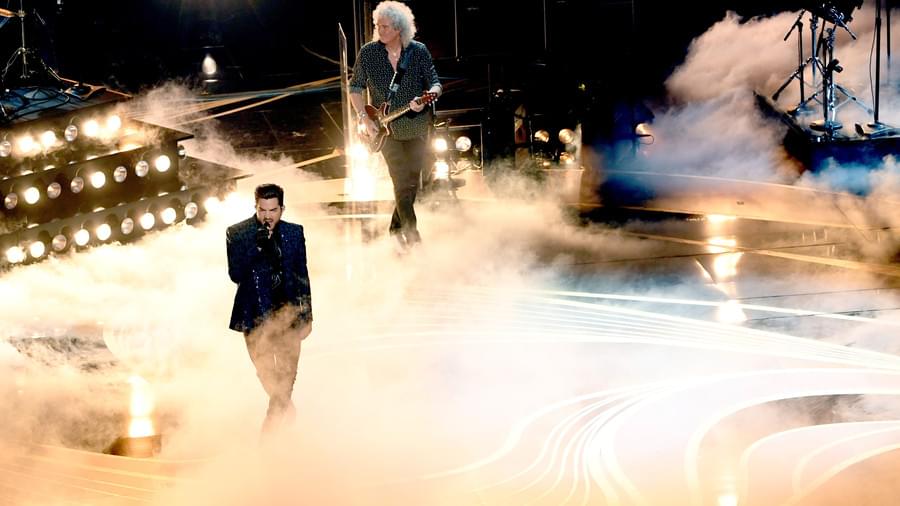 クイーン＋アダム・ランバートの生演奏！