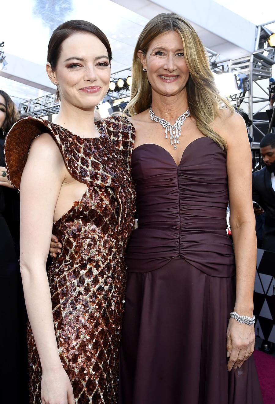 エマ・ストーンとローラ・ダーン