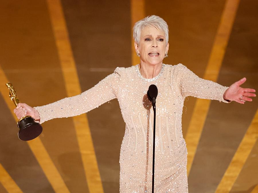 「エブエブ」快進撃止まらず！助演女優賞はジェイミー・リー・カーティス