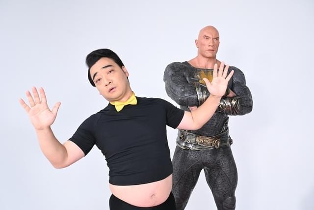 アンニュイな表情に注目