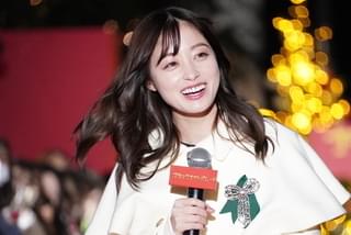 橋本環奈、福田雄一監督新作で“変顔”限界値 吉沢亮＆中川大志らと丸の内でパレード