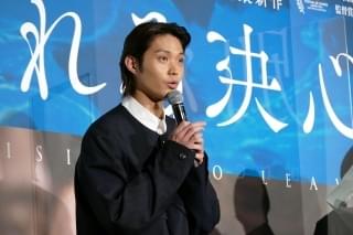 パク・チャヌク監督、新作「別れる決心」を引っさげ来日 「カンヌですれ違い」磯村勇斗が対面実現で大感激！