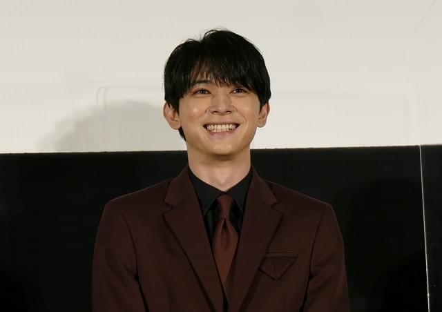 吉沢亮「大変失礼いたしました！」 妻役からの“暴露”にアタフタ