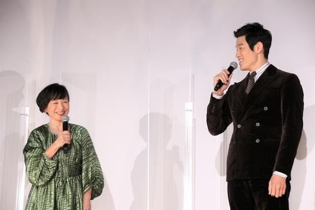 「私だけ小さい」と笑っていた阿川佐和子