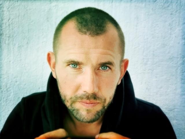 マンタス・クべダラビチウス監督