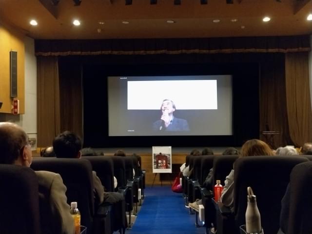 大阪の第七藝術劇場の同時配信の模様