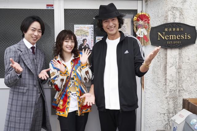 映画でも抜群のコンビネーションを見せた(左から)櫻井翔、広瀬すず、江口洋介