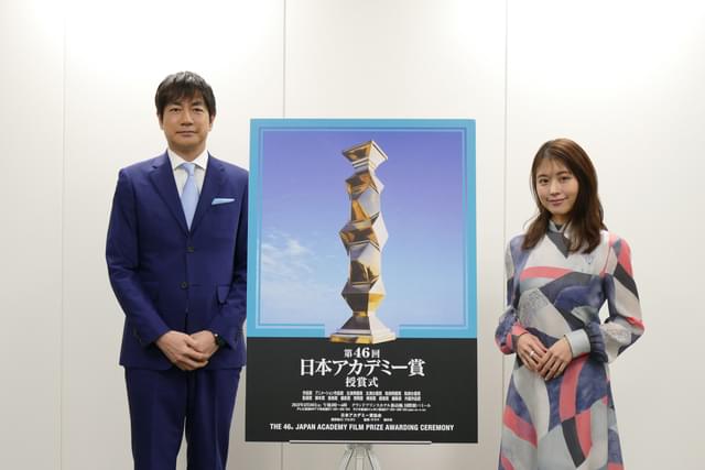 取材に応じた有村架純（右）と羽鳥慎一氏