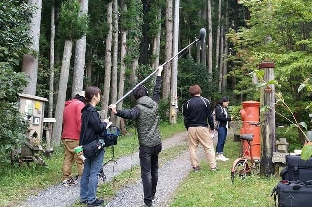 『漂流ポスト』ヒロインが手紙を出すかどうかで迷うシーン。短編では考えられないほどの長回しで、感情の起伏と臨場感を大事にした。