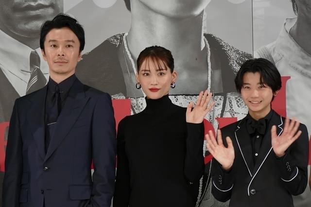 綾瀬はるかが元スパイ役でアクションに挑む