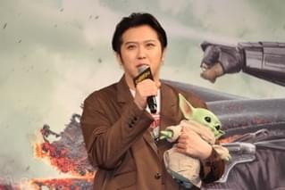 尾上松也、グローグーに夢中で「チューしたい」 阪口周平がマンドーを演じるポイントは“溜め息”