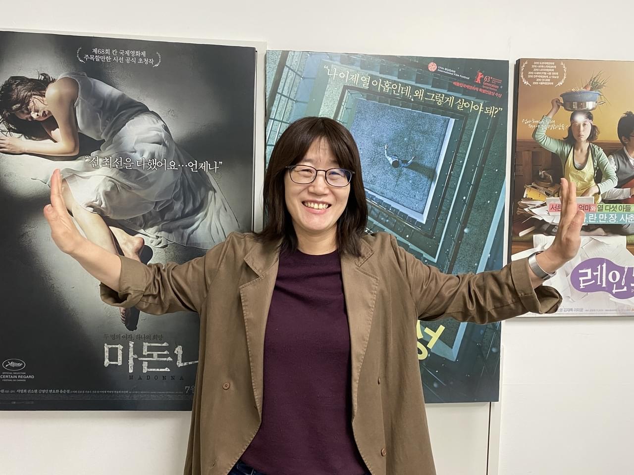 女性映画監督の情熱と葛藤、母・妻という役割、そして更年期の不調までリアルに描く「オマージュ」監督インタビュー