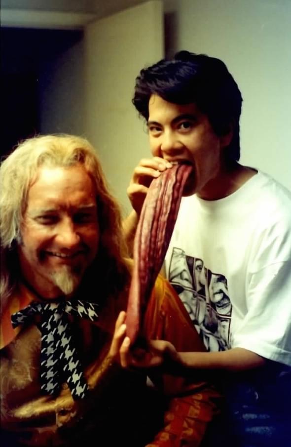 インターンで参加した初めての映画「Freaked」でRandy Quaidと一緒に