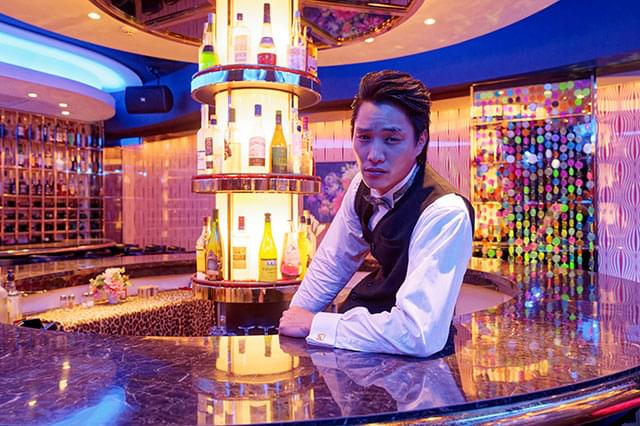 映画「東京リベンジャーズ2」キヨマサ役の鈴木伸之がサプライズ出演！ “狂犬”のカリスマ性が光る場面写真披露