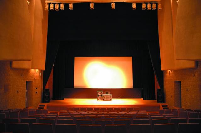 静岡シネ・ギャラリー内観2
