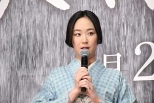 黒木華が100年後に残したいものは？ 佐藤浩市は寛一郎との親子横並びに照れ