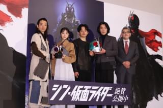 庵野秀明監督「シン・仮面ライダー」続編構想を明かす 退場時に約20秒、深々と頭下げる
