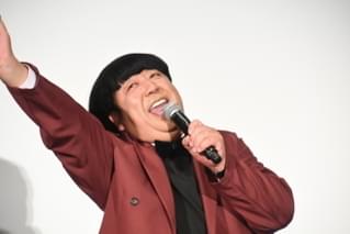 中村倫也、結婚祝福の拍手に感謝 映画で宇宙人役「今回はノリ配分多め」