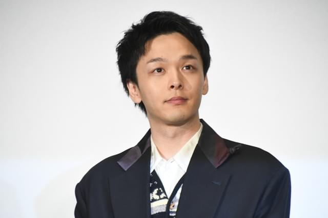 中村倫也、結婚祝福の拍手に感謝 映画で宇宙人役「今回はノリ配分多め」