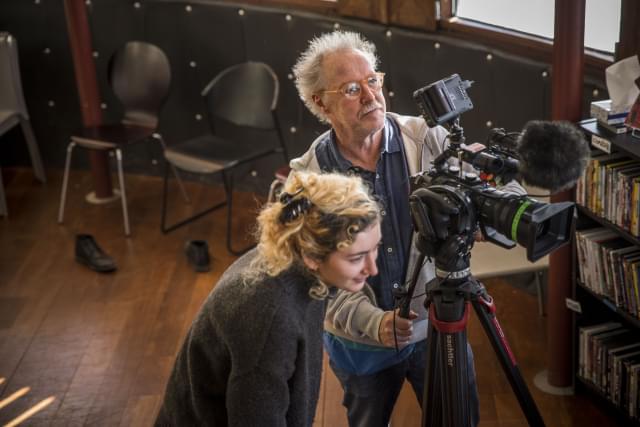 ニコラ・フィリベール監督