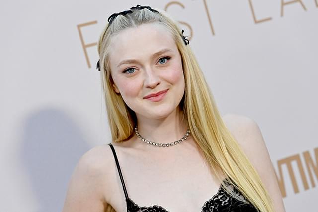 ダコタ・ファニング、シャマラン監督の娘の長編初監督作に主演