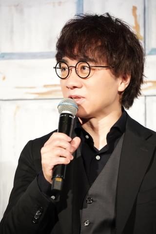 「すずめの戸締まり」後日談を生アフレコ！ 日本終映に原菜乃華＆松村北斗＆新海誠監督が謝意