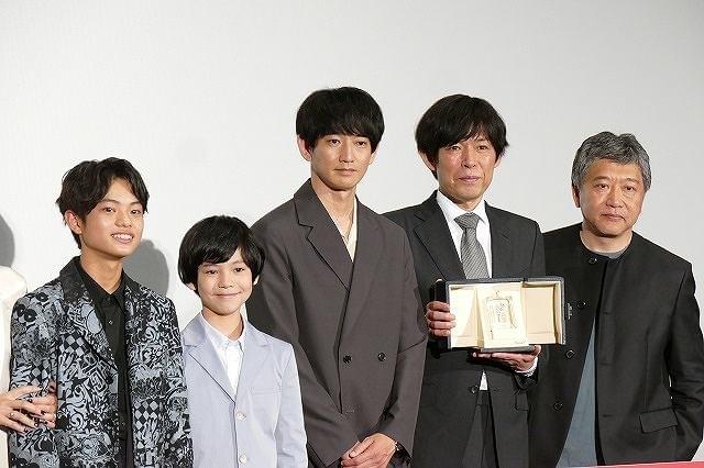 是枝裕和監督、カンヌで北野武監督とツーショット写真「学生に戻った」と感激