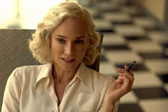 ダイアン・クルーガー扮するクレア(依頼人)