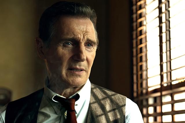 【6月7日はリーアム・ニーソン、71歳の誕生日！】 ダンディな魅力が光る「探偵マーロウ」オープニング映像披露