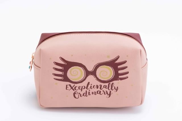 「ルーナ・ラブグッドの化粧ポーチ」(2500円)