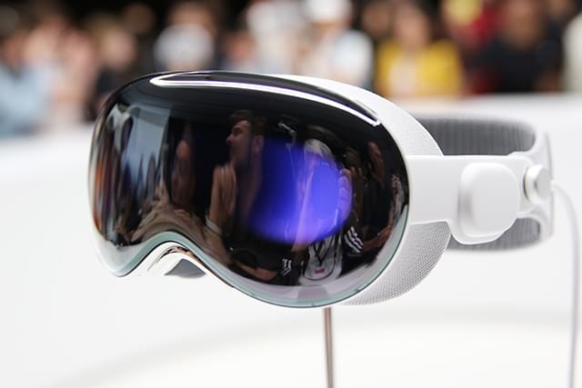 Apple Vision Proは24年に3499ドルで発売