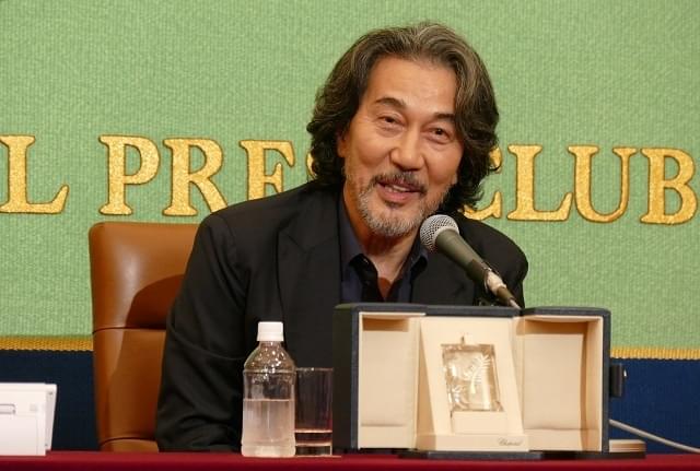 役所広司、カンヌ受賞で「賞に恥じない俳優になりたい」 日本映画界への提言も