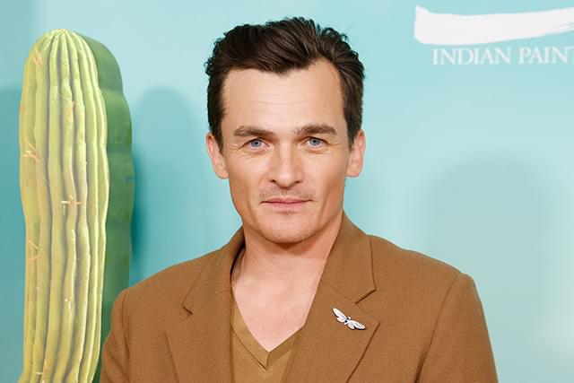 「オビ＝ワン・ケノービ」ルパート・フレンド、SFスリラー「Companion」に出演