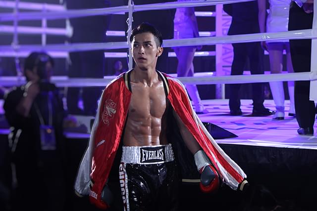 横浜流星がボクサー役で本気の肉体改造！ 「春に散る」窪田正孝との白熱のリングをとらえた場面写真披露