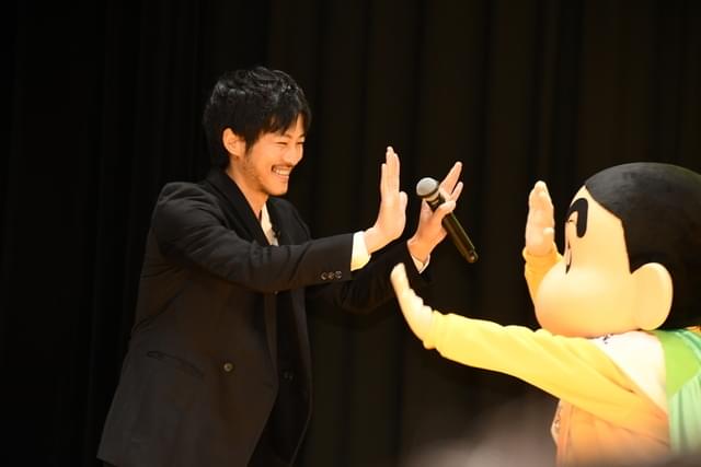 松坂桃李、スプーン曲げ成功に驚き「ハンドパワーってあるんですね」