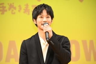 松坂桃李、スプーン曲げ成功に驚き「ハンドパワーってあるんですね」