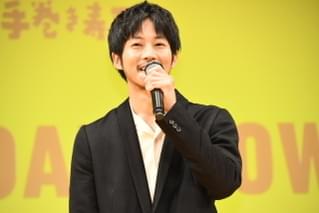 松坂桃李、スプーン曲げ成功に驚き「ハンドパワーってあるんですね」