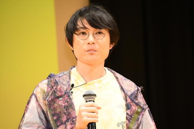 松坂桃李、スプーン曲げ成功に驚き「ハンドパワーってあるんですね」