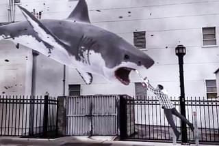 「シャークネード」が「バービー」と勝手にコラボ 10周年記念上映