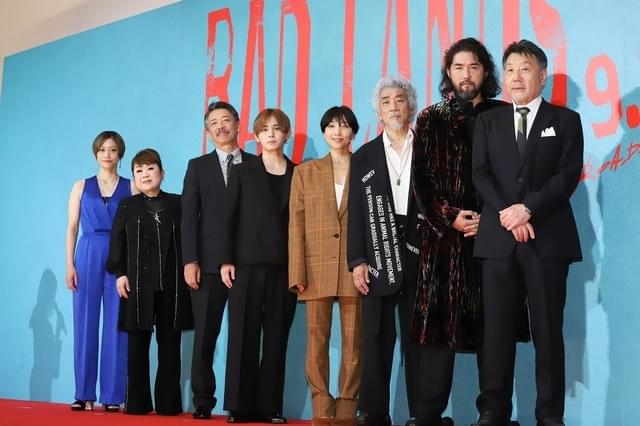 完成披露試写会の模様