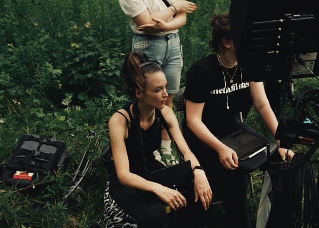 初監督作を語ったシャルロット・ルボン