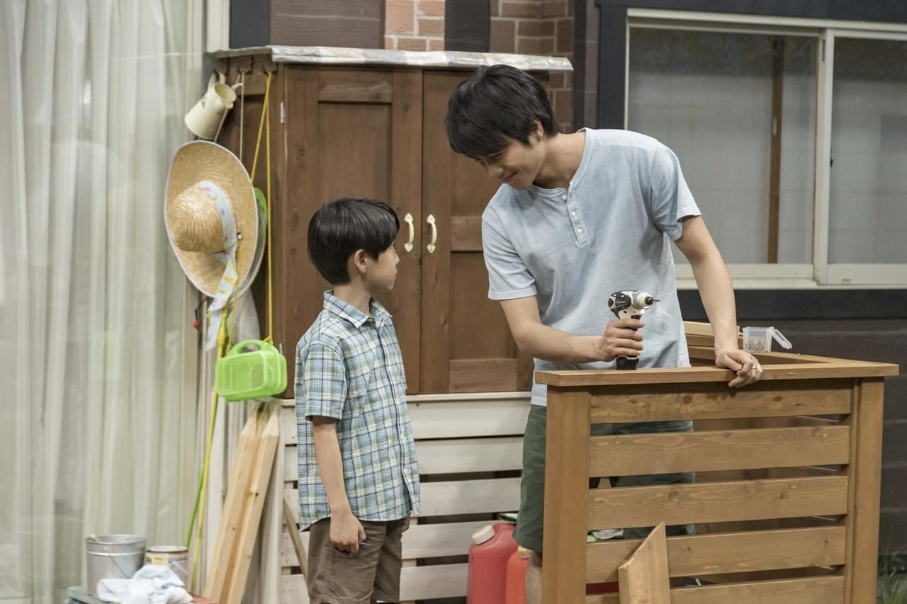 【8月26日は重岡大毅の誕生日】「禁じられた遊び」演技の振り幅を感じられる場面写真 “親子”の仲良しエピソードも