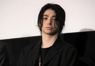 村上虹郎「ただいま！」 北村匠海＆吉沢亮と「東リベ2」舞台挨拶に登壇「奇跡的」